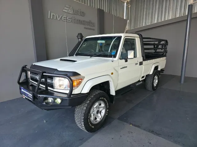 2016 Toyota Land Cruiser 79 4.5d-4d V8 Single Cab LX