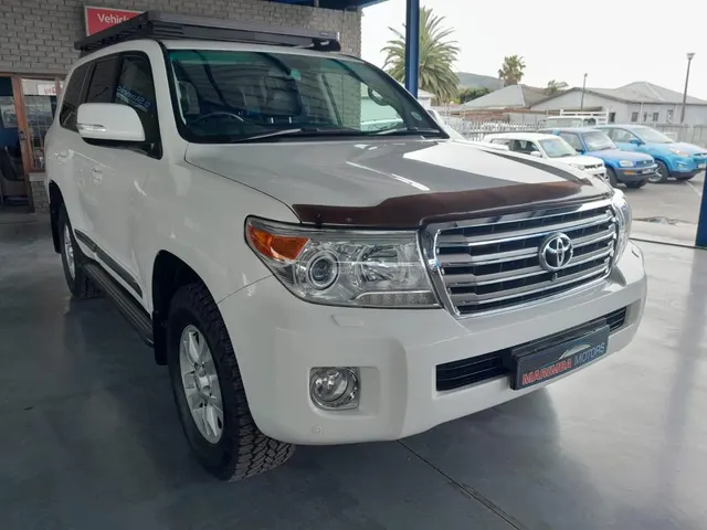 2014 Toyota Land Cruiser 200 4.5D-4D V8 VX
