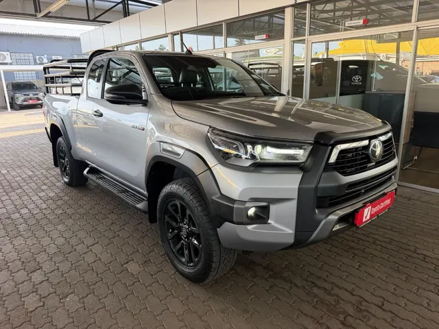 2024 Toyota Hilux 2.8GD-6 Xtra Cab 4x4 Legend Manual