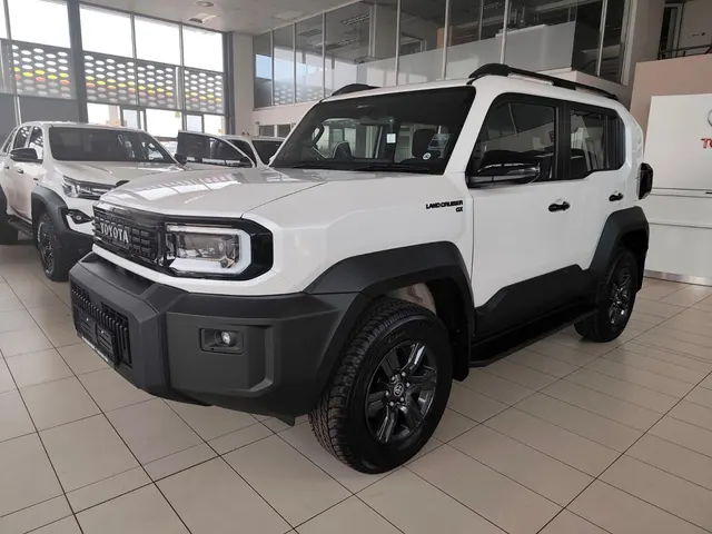 2026 Toyota Land Cruiser FJ 2.7 4x4 GX