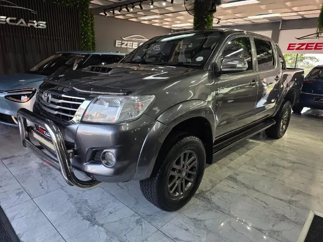 2015 Toyota Hilux 3.0D-4D Double Cab Raider Legend 45 Auto
