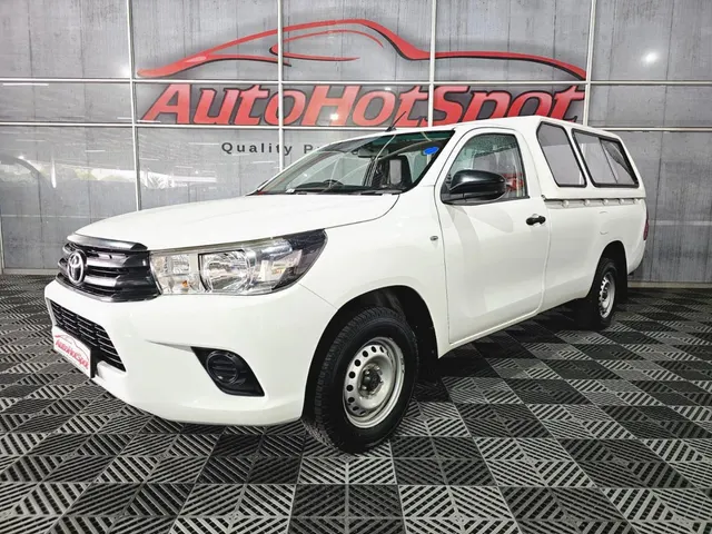 2017 Toyota Hilux 2.0 (Aircon)