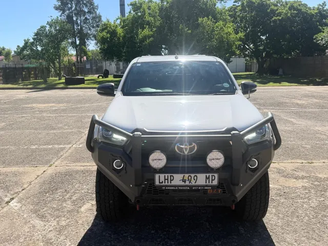 2025 Toyota Hilux 2.8GD-6 Xtra Cab 4x4 Legend Manual