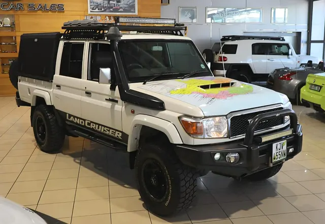 2020 Toyota Land Cruiser 79 4.5D-4D LX V8 Double Cab
