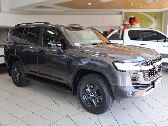 2026 Toyota Land Cruiser 300 3.5T HEV ZX