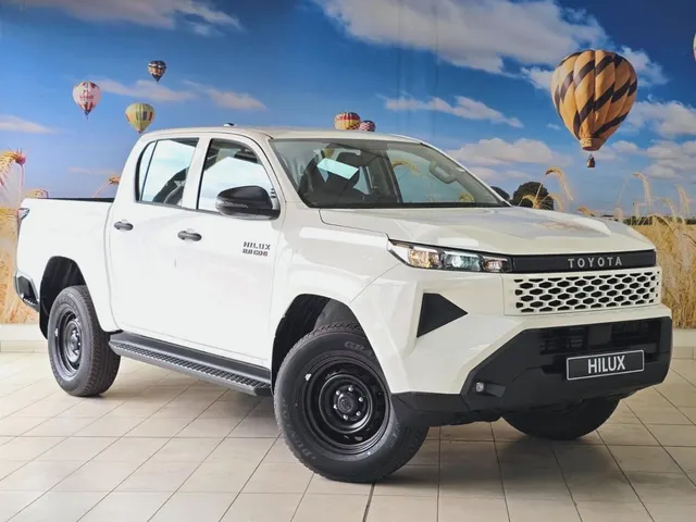 2026 Toyota Hilux 2.8GD-6 Double Cab SRX