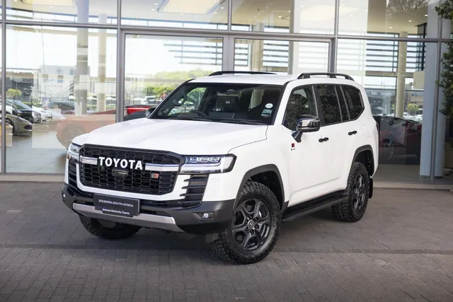 2026 Toyota Land Cruiser 300 3.5T HEV GR-Sport