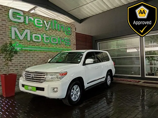 2014 Toyota Land Cruiser 200 4.5D-4D V8 VX