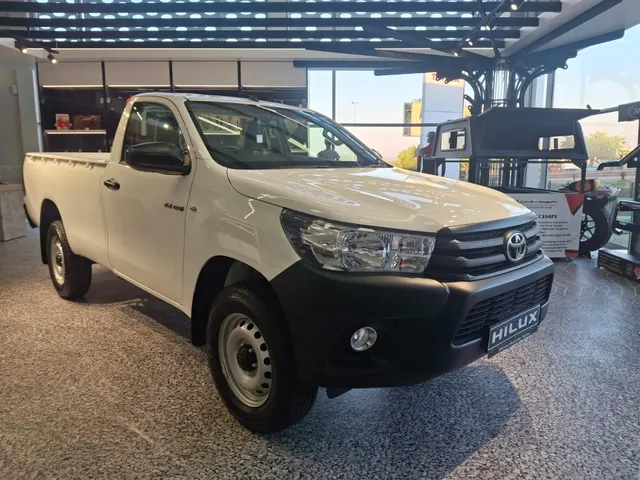 2026 Toyota Hilux 2.4GD-6 Single Cab SR