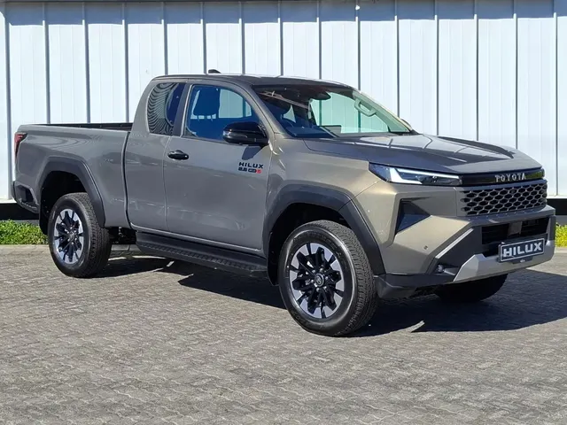 2026 Toyota Hilux 2.8GD-6 Xtra Cab Raider X