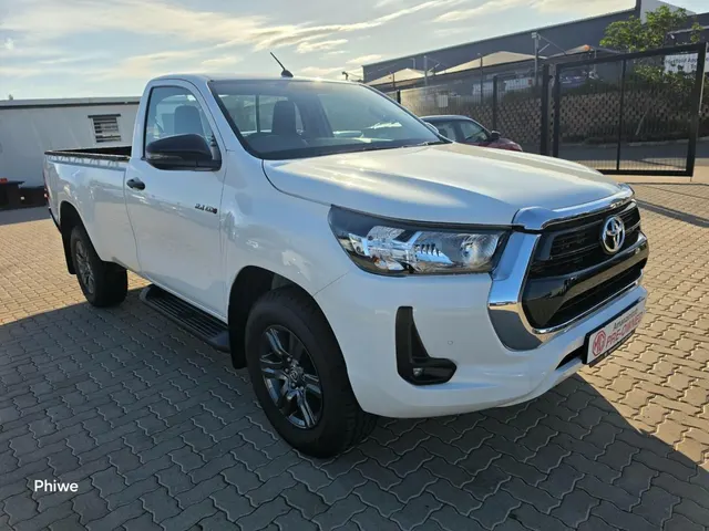 2025 Toyota Hilux 2.4GD-6 Single Cab Raider Manual