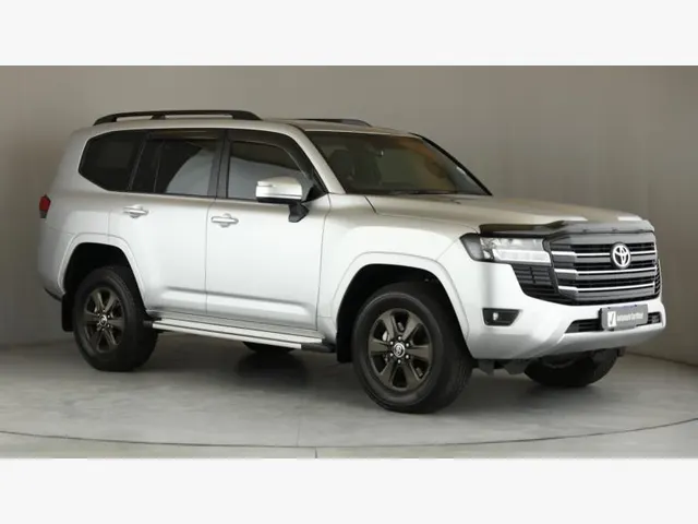 2025 Toyota Land Cruiser 300 3.3D GX-R