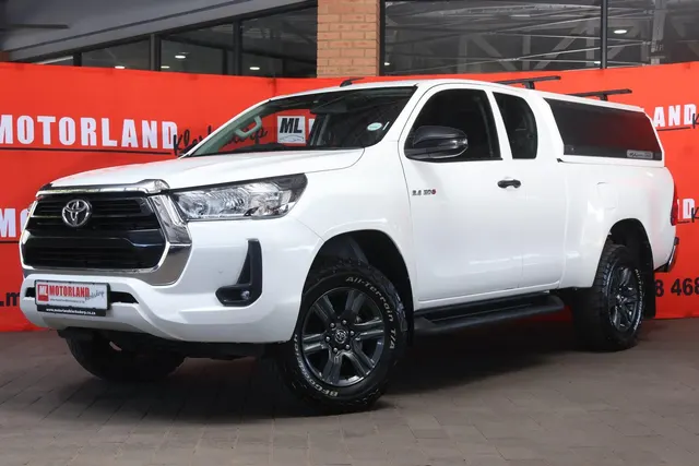 2023 Toyota Hilux 2.4GD-6 Xtra Cab Raider Auto