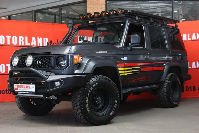 2026 Toyota Land Cruiser 76 2.8GD-6 Station Wagon LX Auto