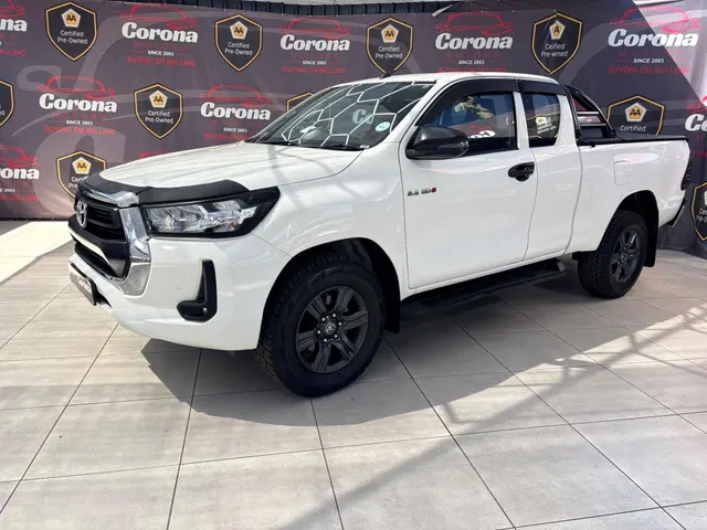 2022 Toyota Hilux 2.4GD-6 Xtra Cab Raider