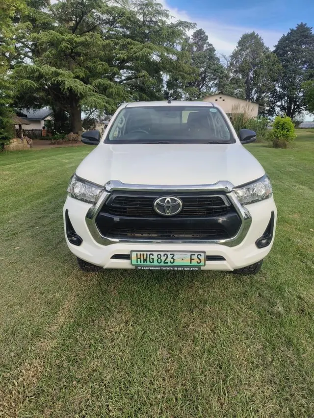 2022 Toyota Hilux 2.4GD-6 Xtra Cab Raider