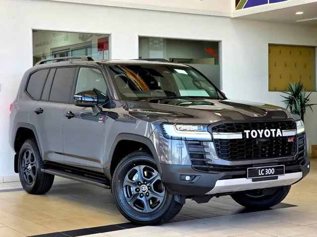 2026 Toyota Land Cruiser 300 3.5T HEV GR-Sport