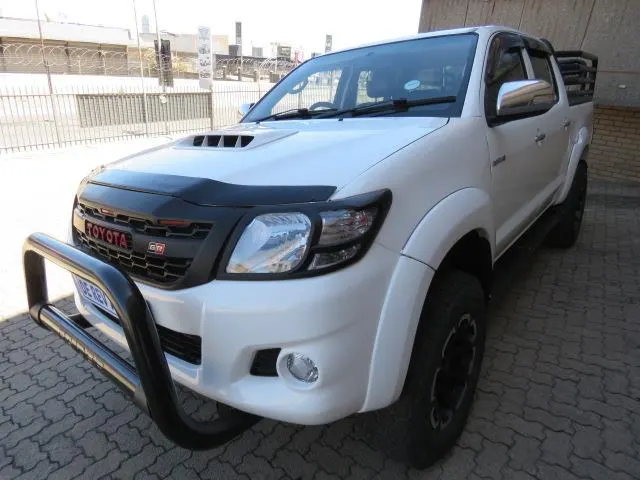 2015 Toyota Hilux 3.0D-4D Double Cab 4x4 Raider Legend 45 Auto