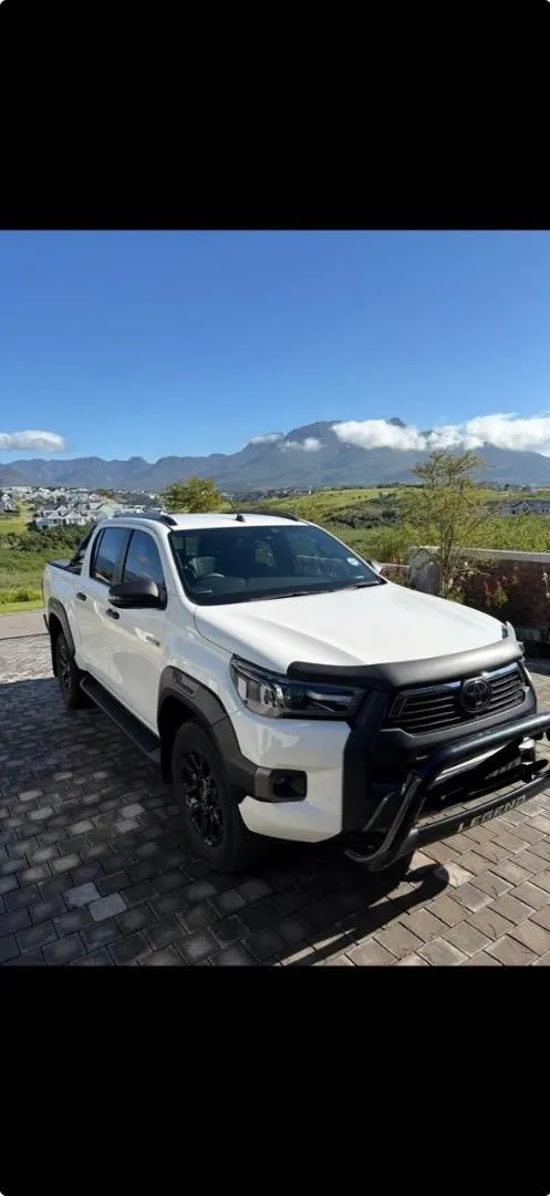 2024 Toyota Hilux 2.8GD-6 Double Cab Legend Auto