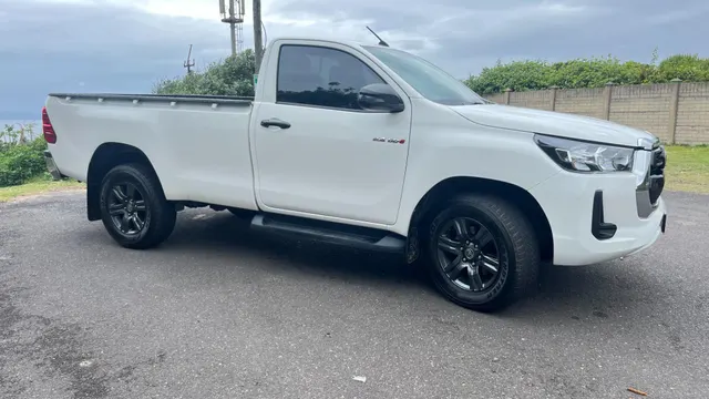 2025 Toyota Hilux 2.4GD-6 Single Cab Raider Manual