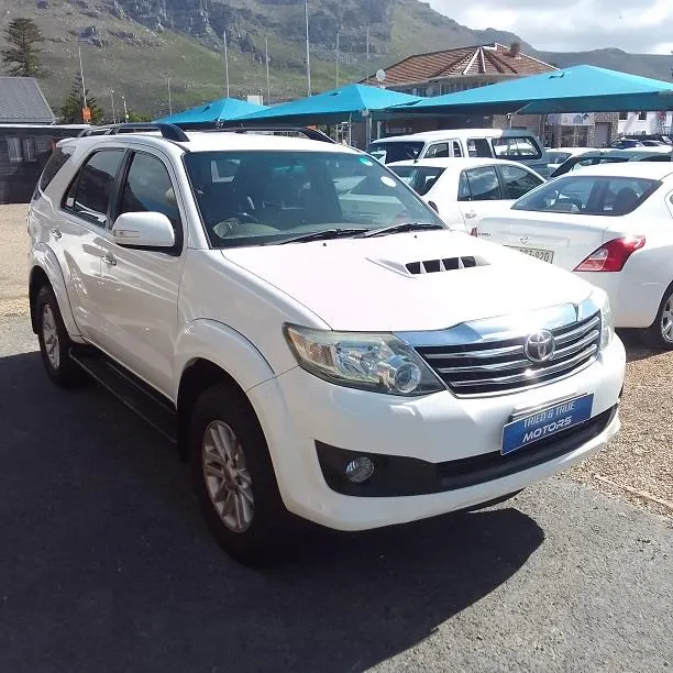 2011 Toyota Fortuner 3.0D-4D