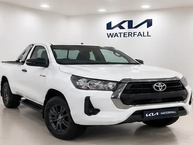 2025 Toyota Hilux 2.4GD-6 Single Cab Raider Manual