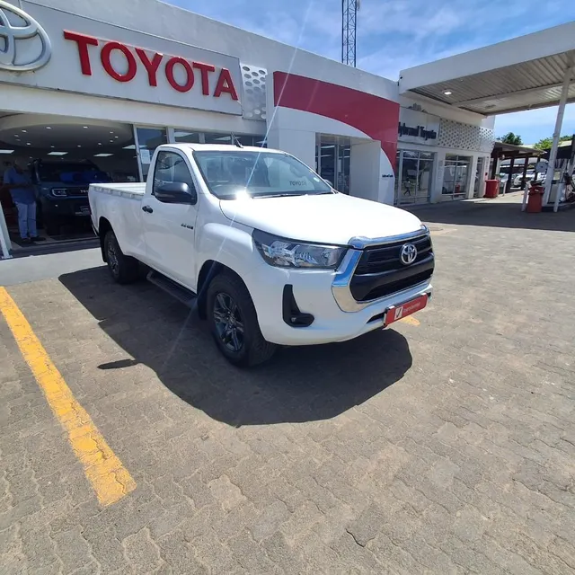 2025 Toyota Hilux 2.4GD-6 Single Cab Raider Manual