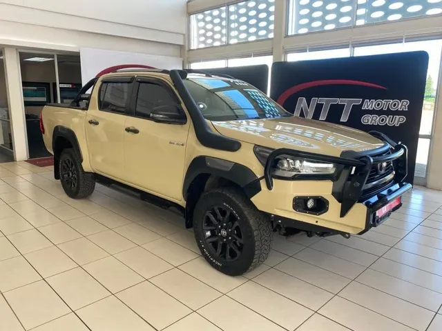 2023 Toyota Hilux 2.8GD-6 Double Cab Legend Auto