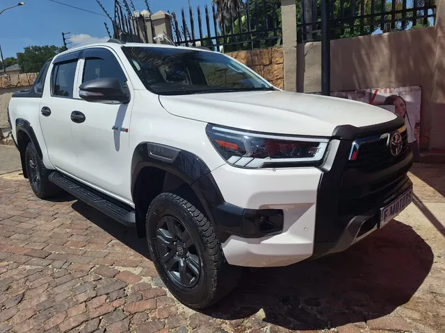 2024 Toyota Hilux 2.4GD-6 Double Cab Raider Manual