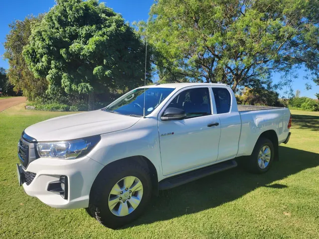 2019 Toyota Hilux 2.4GD-6 Xtra Cab SRX Auto