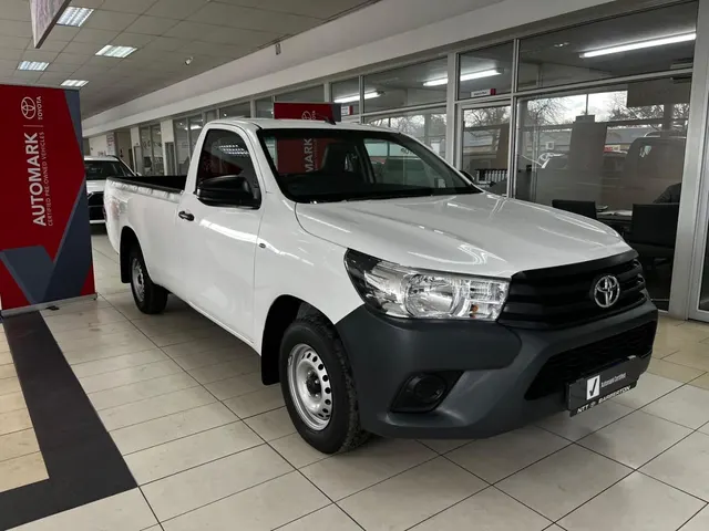 2025 Toyota Hilux 2.4GD Single Cab S (Aircon)