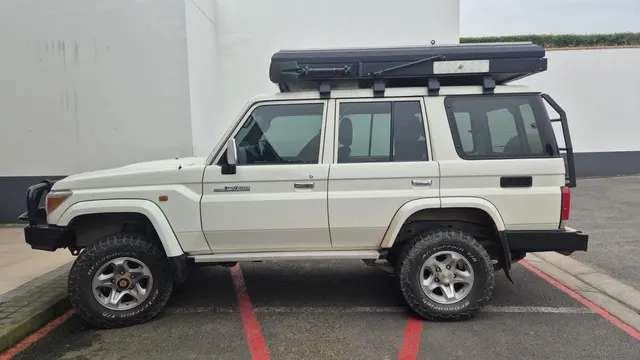 2013 Land Cruiser 76 S/W