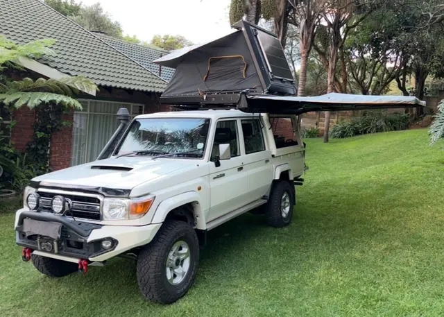 2019 Land Cruiser 79 series Double Cab