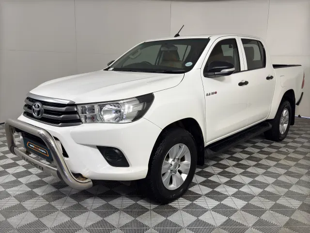 2017 Toyota Hilux 2.4 Gd-6 RB SRX Pick Up Double Cab