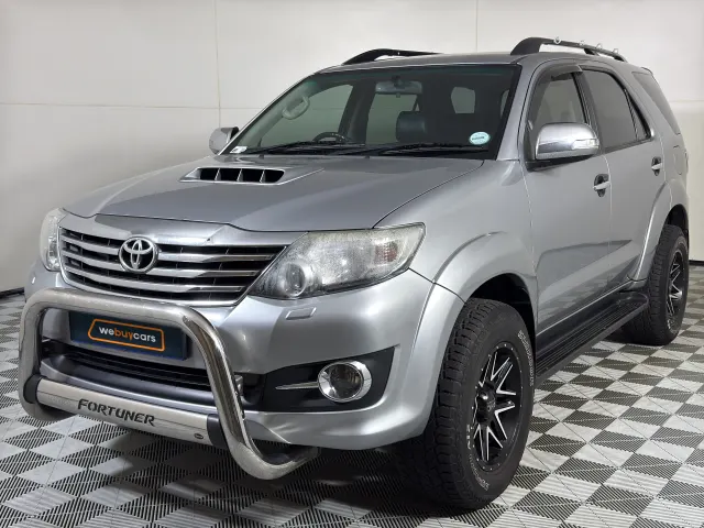 2015 Toyota Fortuner 3.0d-4d R/B Auto