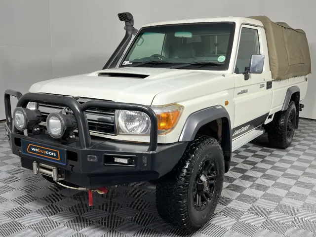 2014 Toyota Land Cruiser 79 4.5d Pick Up Single Cab