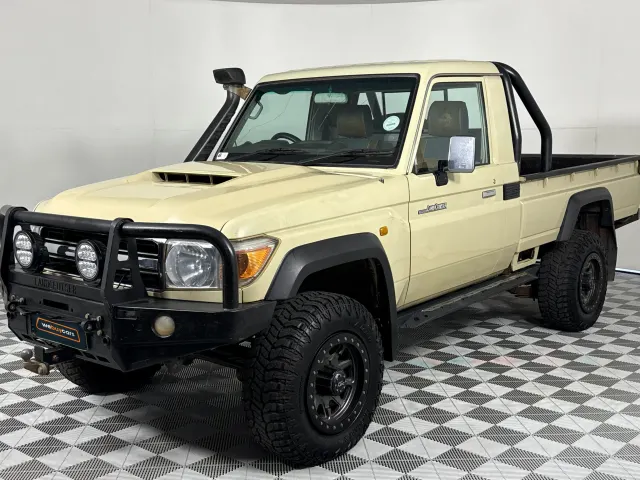 2018 Toyota Land Cruiser 79 4.5d Pick Up Single Cab