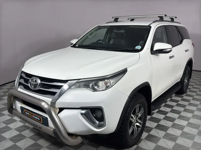 2017 Toyota Fortuner 2.4gd-6 R/B