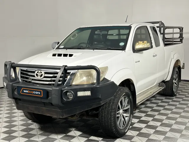 2013 Toyota Hilux 3.0d-4d Raider Xtra CAB 4x4 Pick Up Single Cab