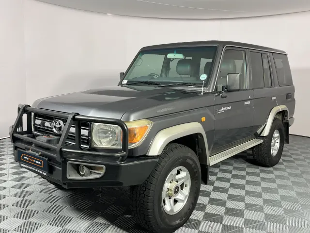 2011 Toyota Land Cruiser 70 Series 76 4.2d 60th ED Station Wagon