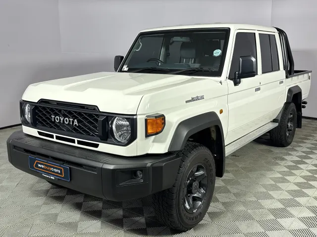 2025 Toyota Land Cruiser 79 2.8 Gd-6 Pick Up Double Cab Auto