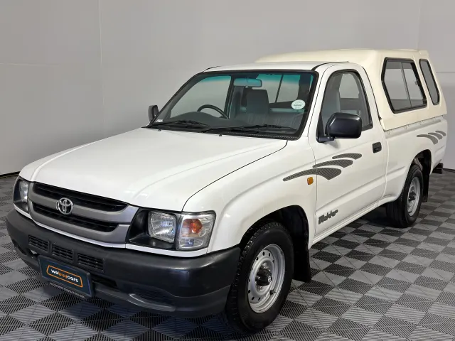 2004 Toyota Hilux 2000 SWB Pick Up Single Cab