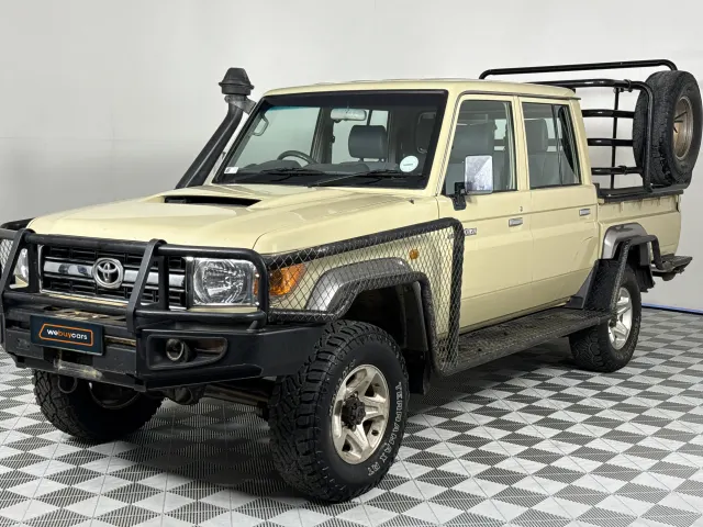 2016 Toyota Land Cruiser 79 4.5d Pick Up Double Cab