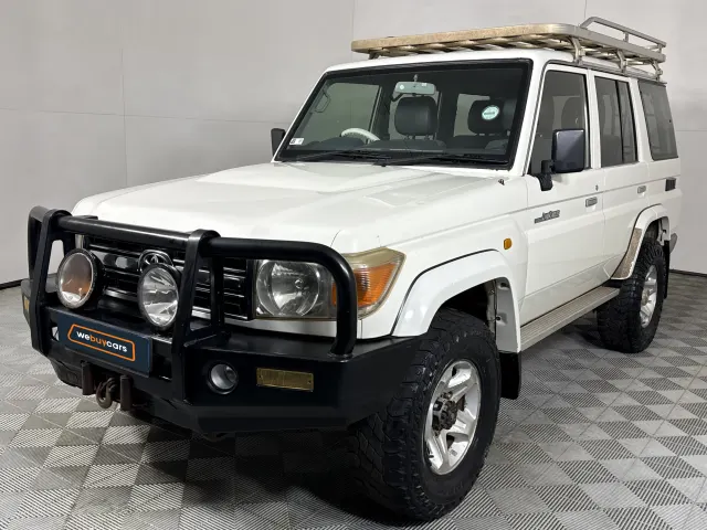 2011 Toyota Land Cruiser 70 Series 76 4.2d Station Wagon