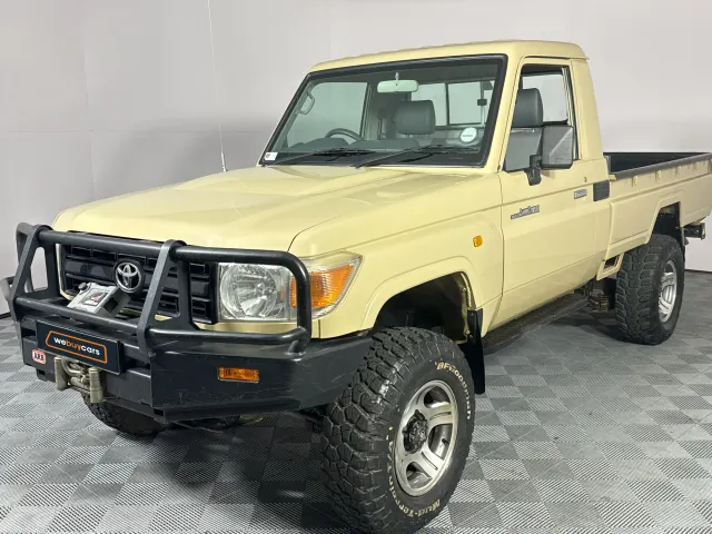 2012 Toyota Land Cruiser 79 4.0p Pick Up Single Cab