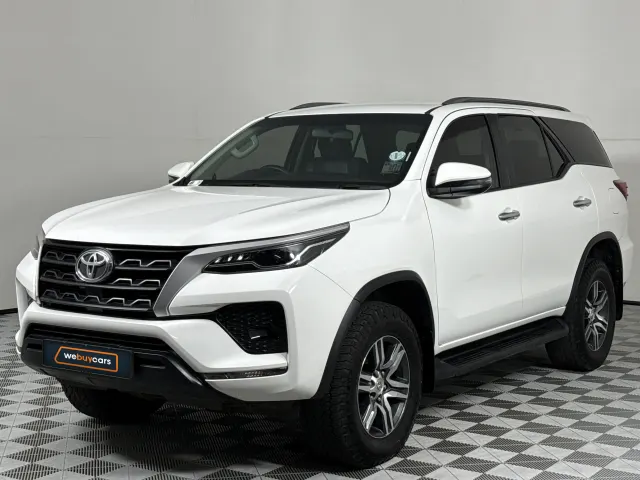 2023 Toyota Fortuner 2.4gd-6 R/B