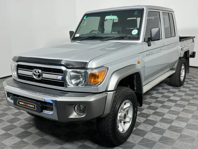 2022 Toyota Land Cruiser 79 4.0p Pick Up Double Cab
