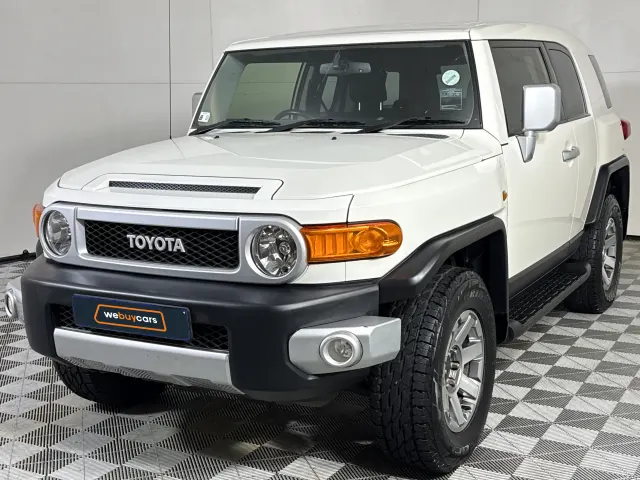 2020 Toyota Land Cruiser FJ 4.0 V6 Cruiser