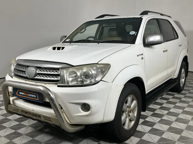 2011 Toyota Fortuner 3.0d-4d R/B