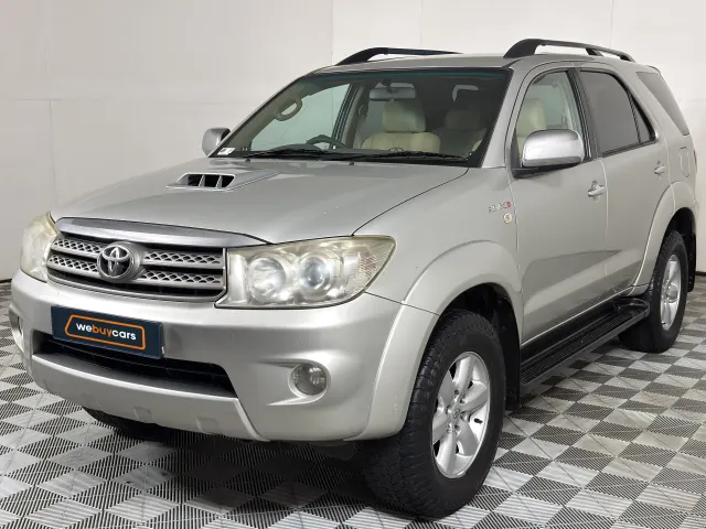 2011 Toyota Fortuner 3.0d-4d R/B 4x4